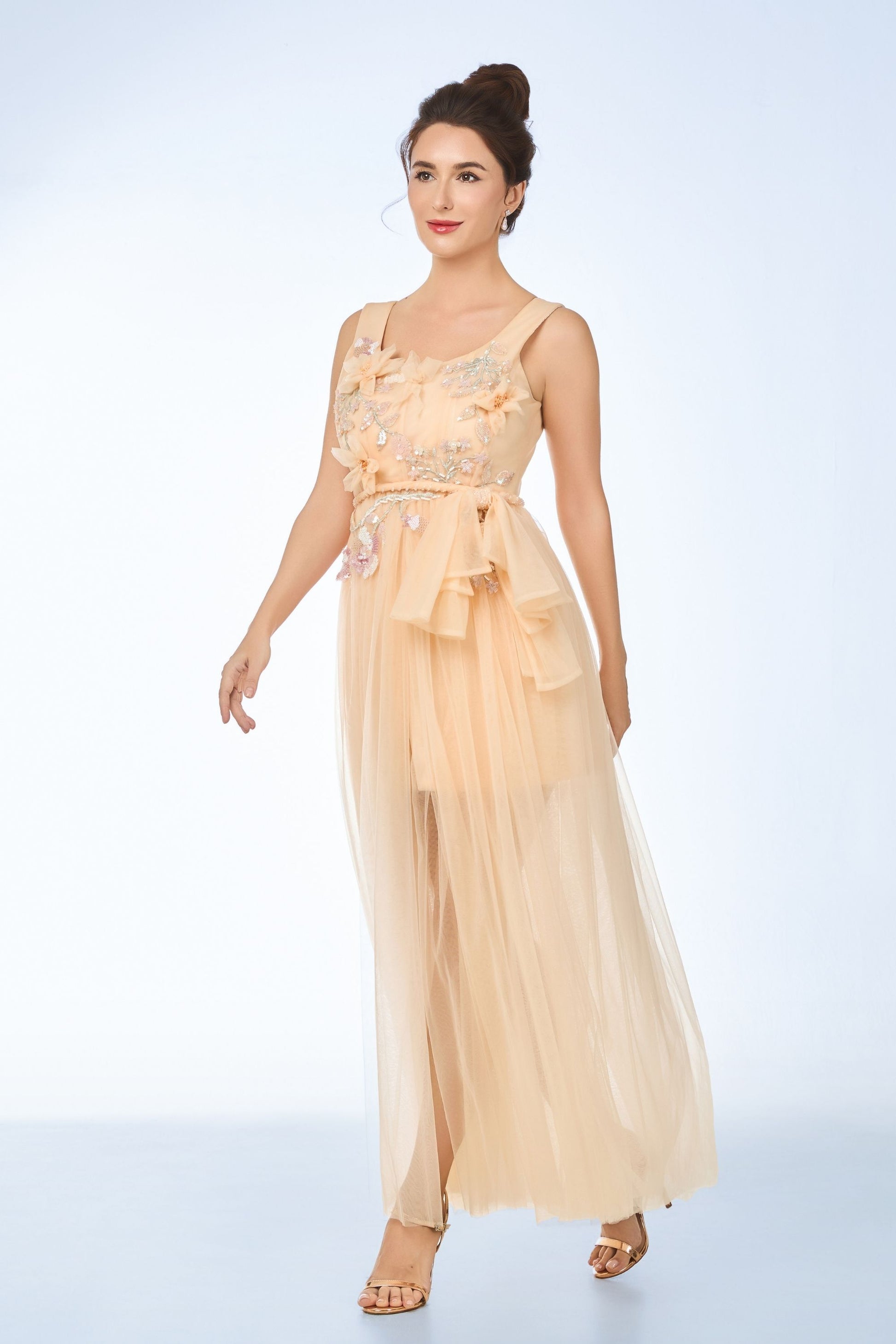 Golden Sonata Gown | Handcrafted Tulle Evening Gown Singapore | VANDAMOD Golden Sonata Gown | Handcrafted Tulle Evening Gown Singapore | VANDAMOD